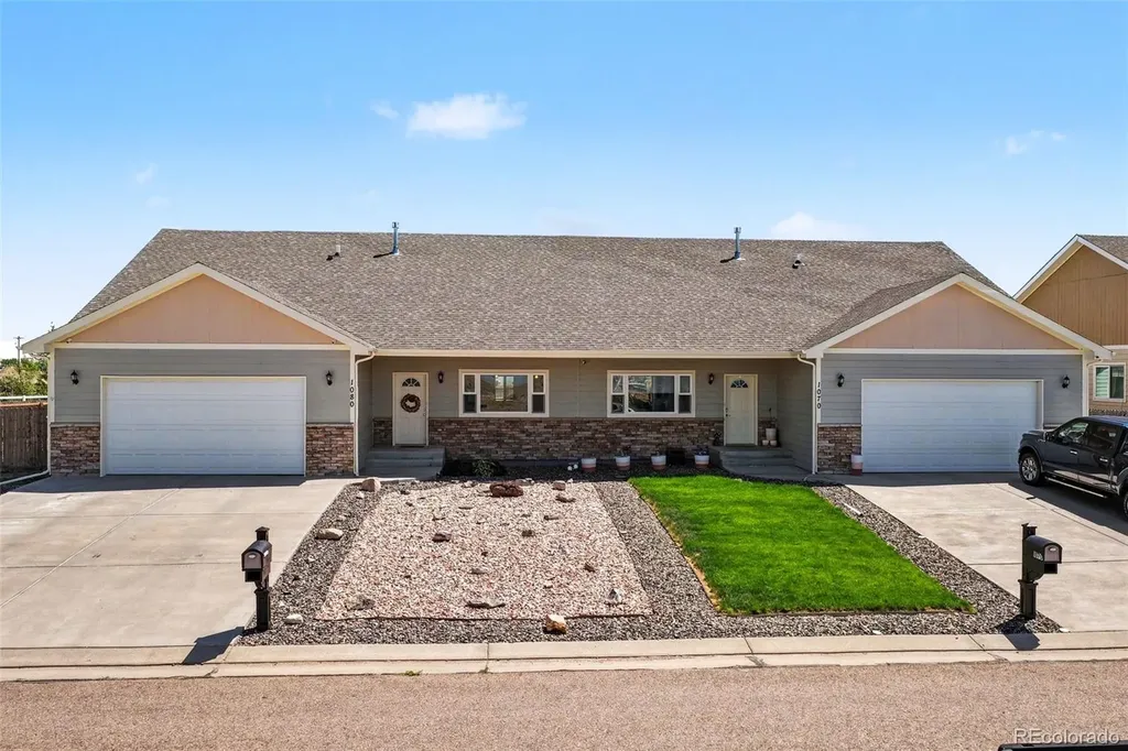 1080 Viewridge Road Bennett CO 80102