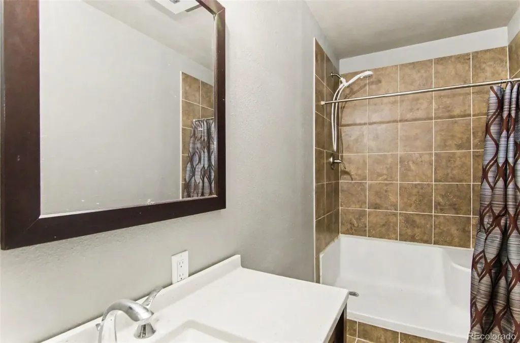 1080 Viewridge Road Bennett CO 80102