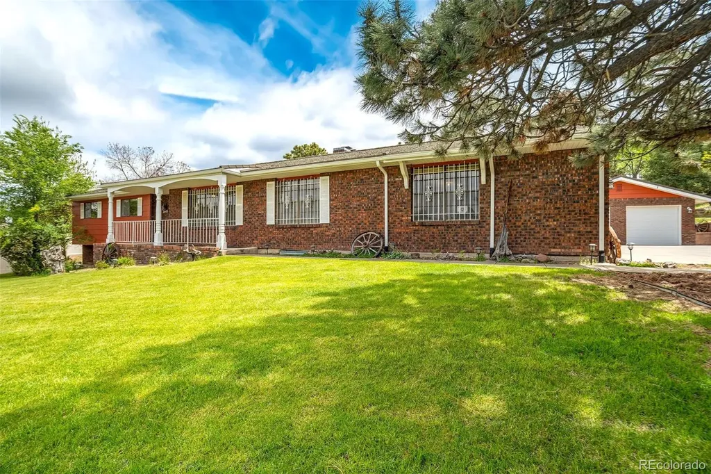 2845 Valencia Road Colorado Springs CO 80917