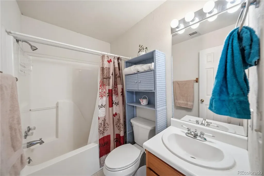 67277 Las Vegas Drive Montrose CO 81401