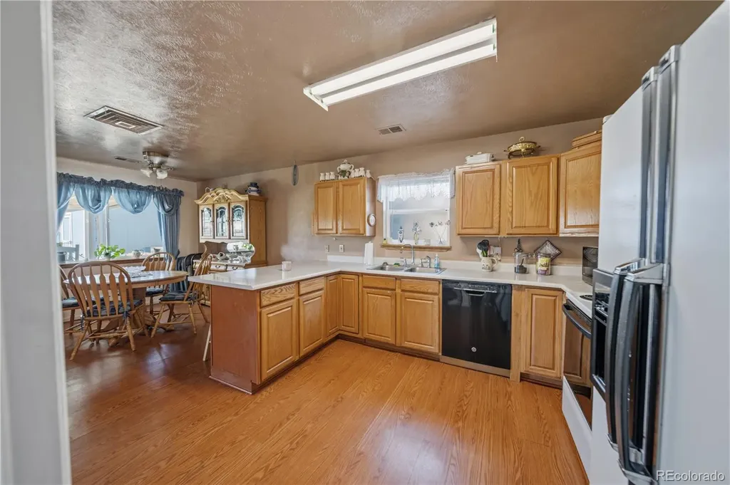 67277 Las Vegas Drive Montrose CO 81401