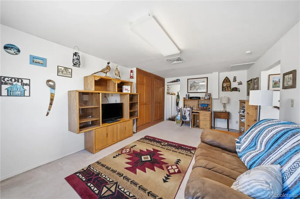 67277 Las Vegas Drive Montrose CO 81401