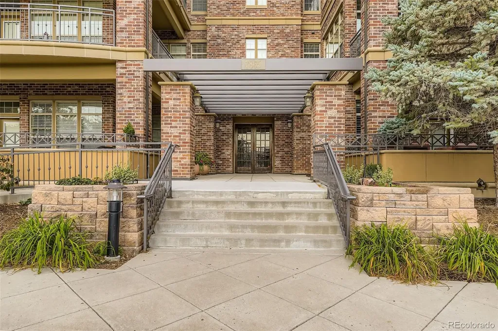7865 Vallagio Lane Englewood CO 80112