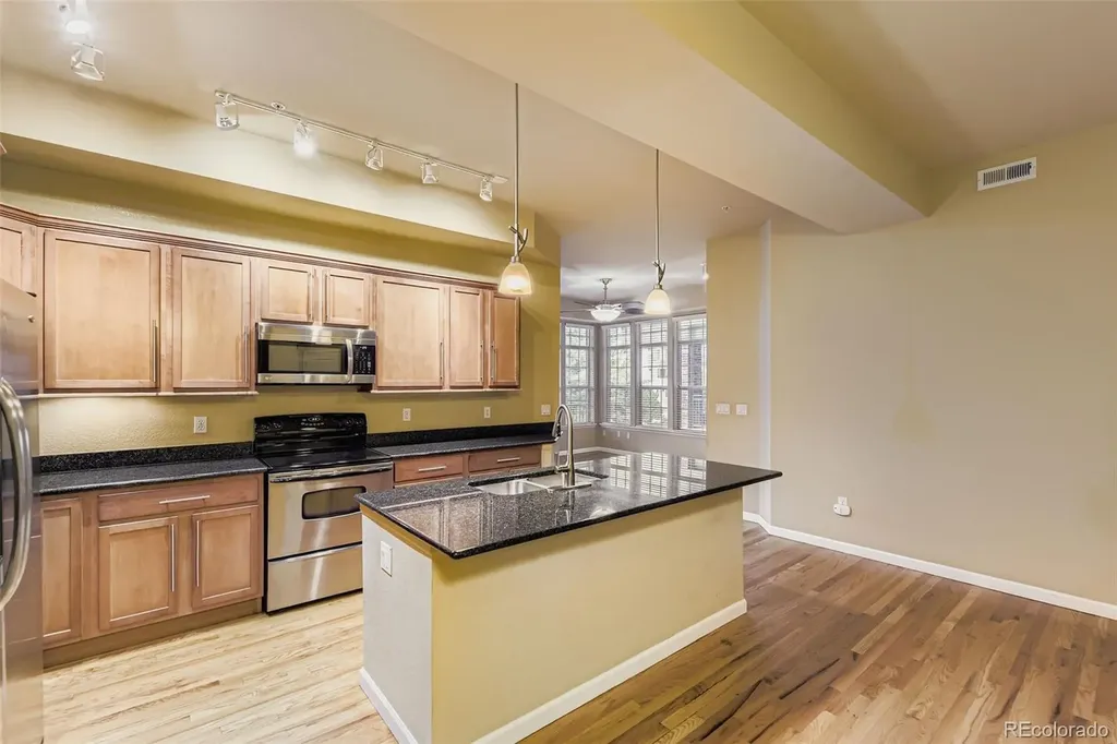 7865 Vallagio Lane Englewood CO 80112
