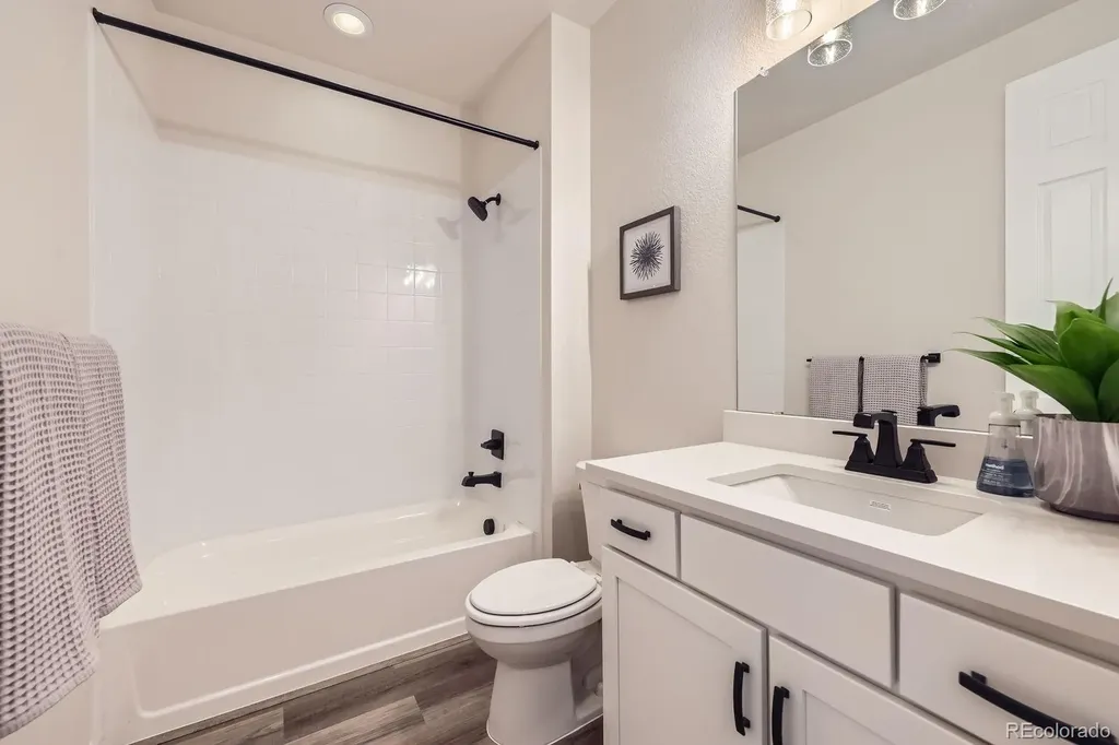 5134 Queen Court Arvada CO 80002