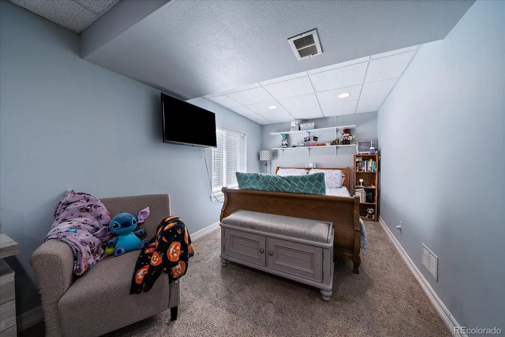 9785 Wedgewood Drive Littleton CO 80126