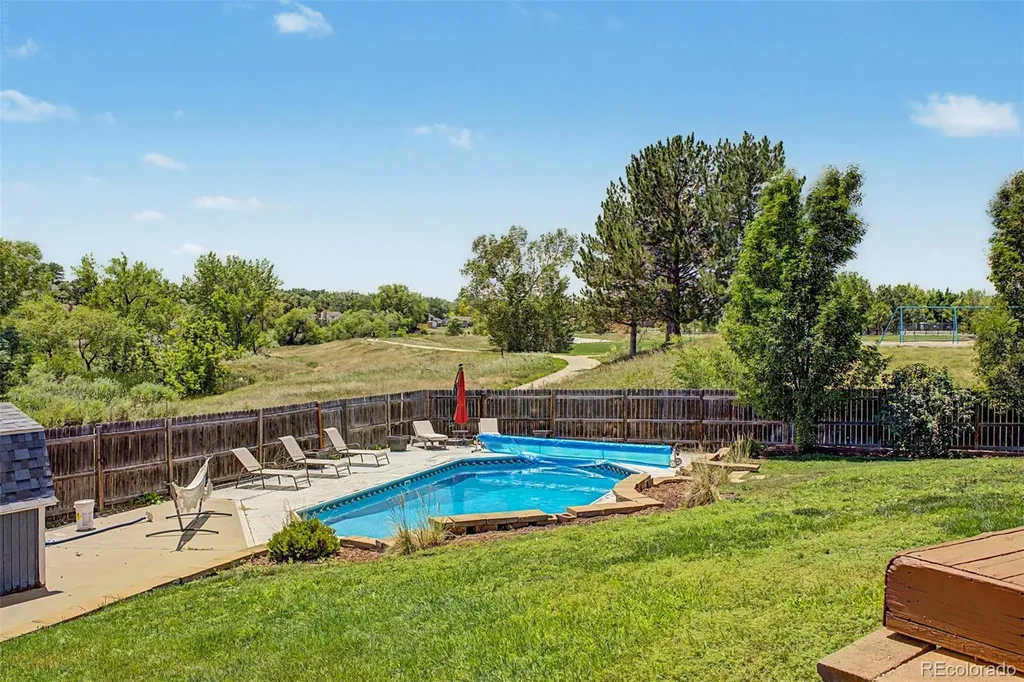 9786 Garrison Lane Broomfield CO 80021