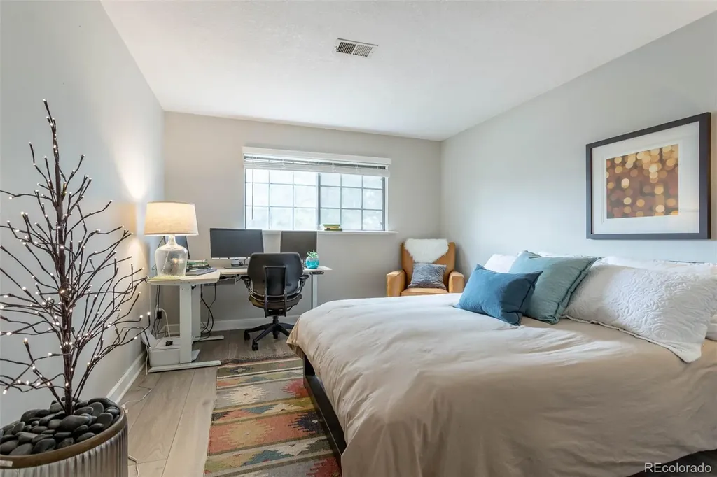 12406 E Pacific Circle Aurora CO 80014