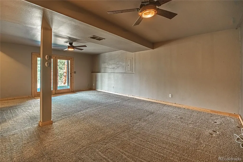 10668 W Highway 24 Green Mountain Falls CO 80819