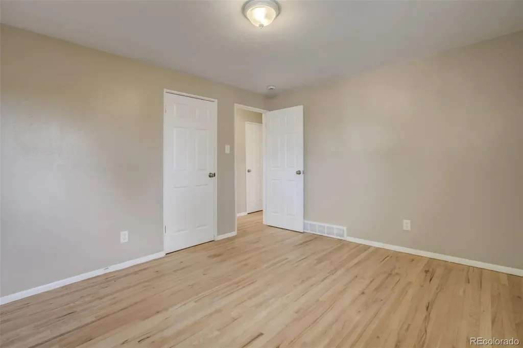 3055 Carson Street Aurora CO 80011