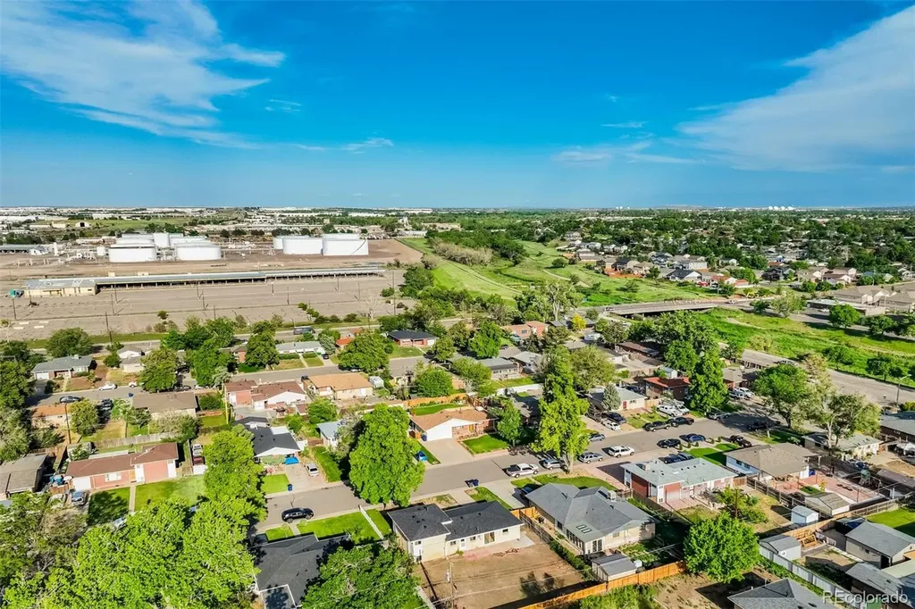 3055 Carson Street Aurora CO 80011