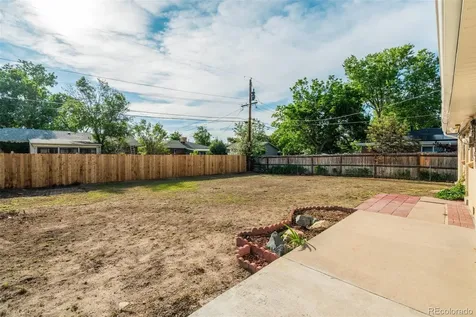 3055 Carson Street Aurora CO 80011