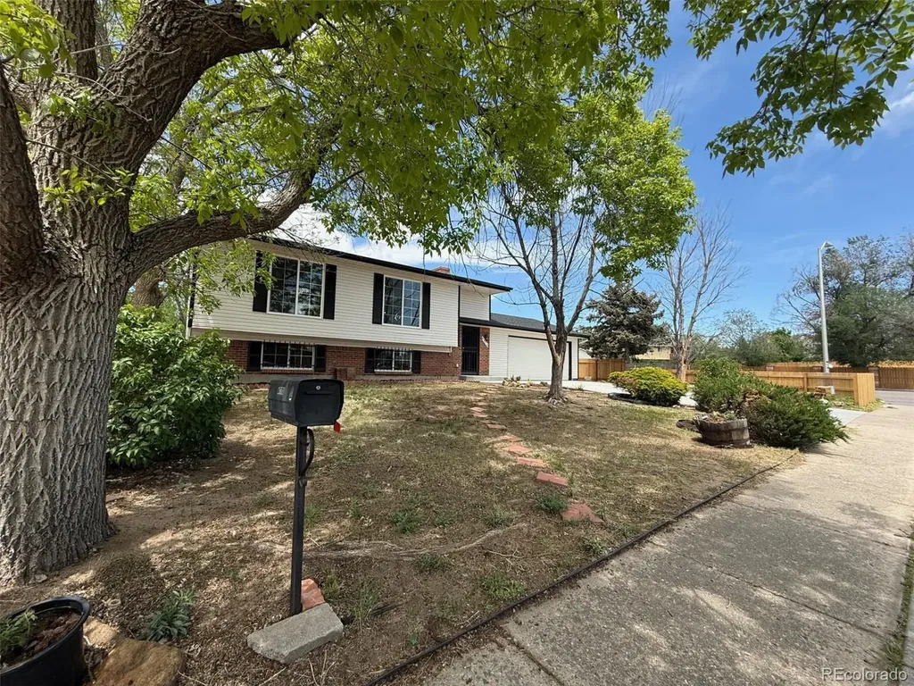 4770 Newton Drive Colorado Springs CO 80916