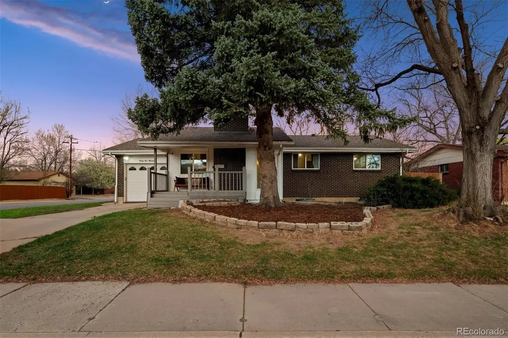2900 S Jay Street Denver CO 80227