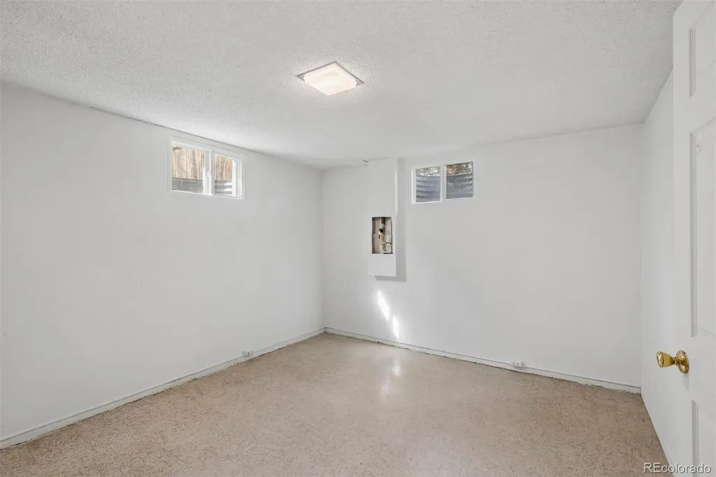 2900 S Jay Street Denver CO 80227