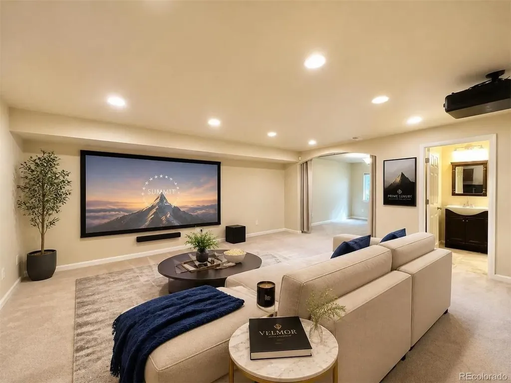 22668 E Lake Place Aurora CO 80015