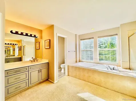 22668 E Lake Place Aurora CO 80015