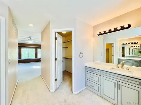 22668 E Lake Place Aurora CO 80015