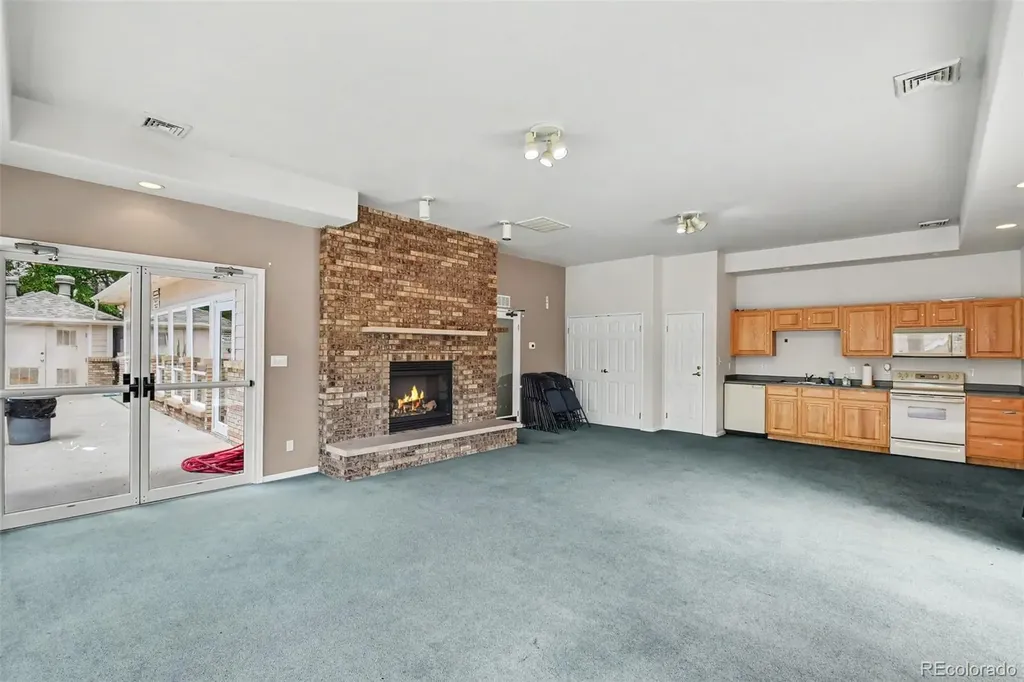 1601 Great Western Drive Longmont CO 80501