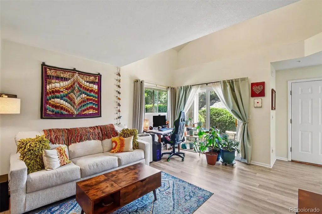 1601 Great Western Drive Longmont CO 80501