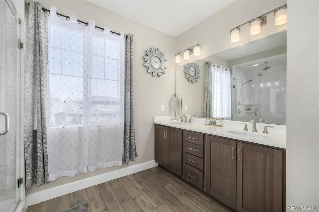 25190 E Nova Place Aurora CO 80016