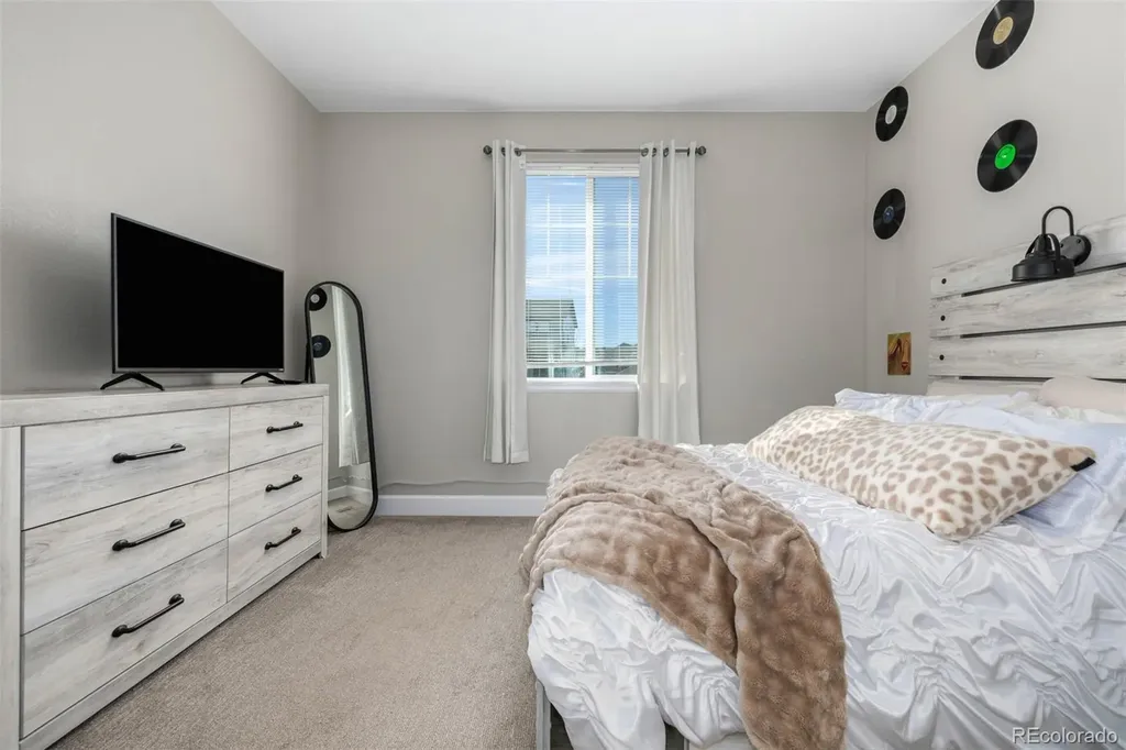 25190 E Nova Place Aurora CO 80016
