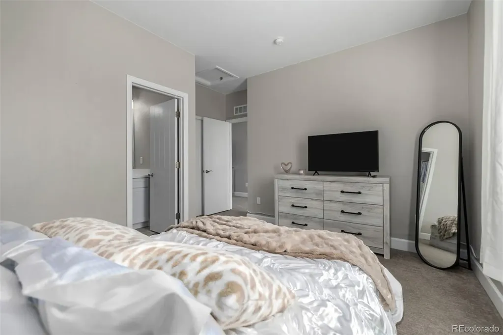 25190 E Nova Place Aurora CO 80016