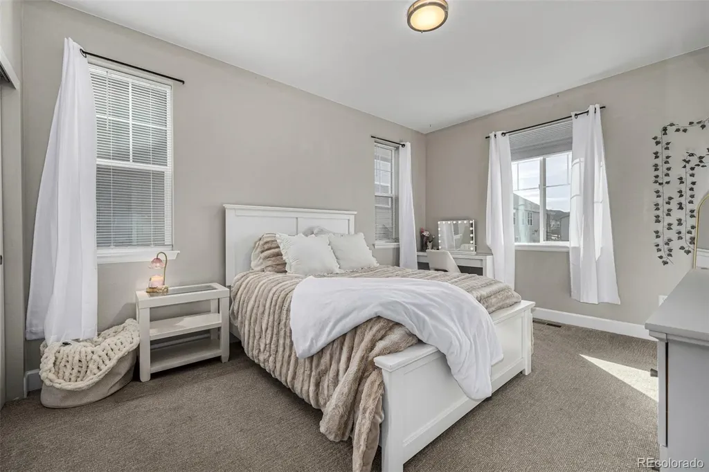 25190 E Nova Place Aurora CO 80016