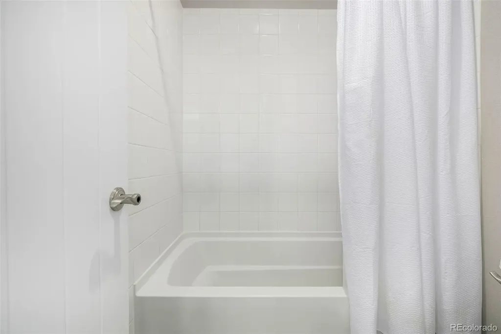 25190 E Nova Place Aurora CO 80016