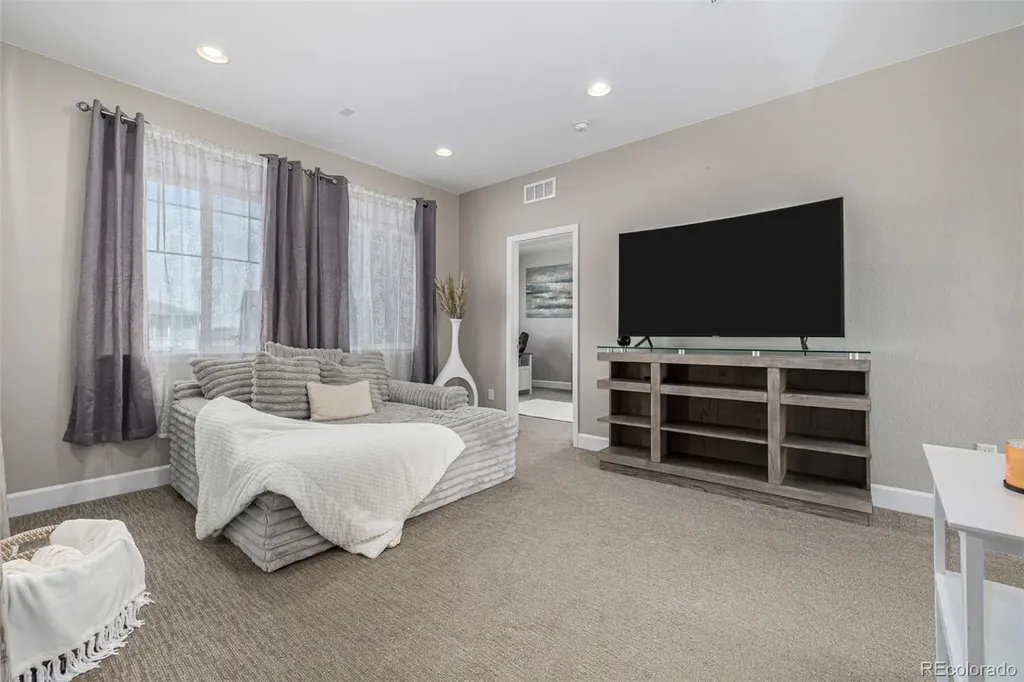 25190 E Nova Place Aurora CO 80016