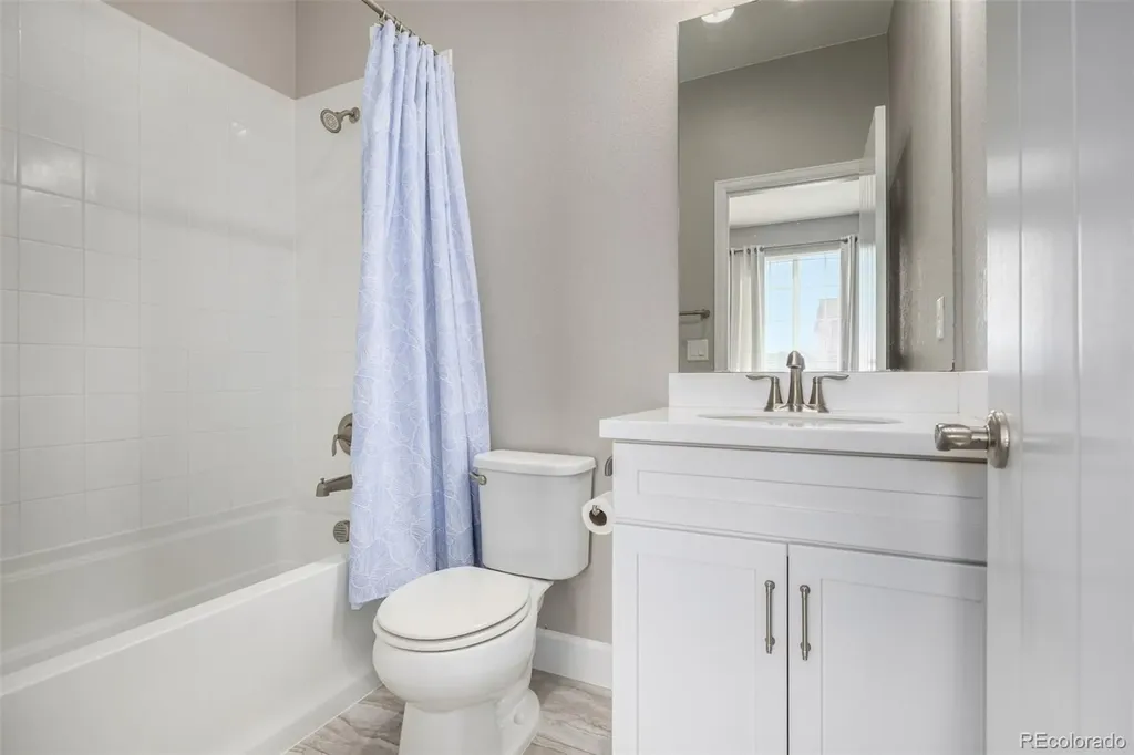 25190 E Nova Place Aurora CO 80016