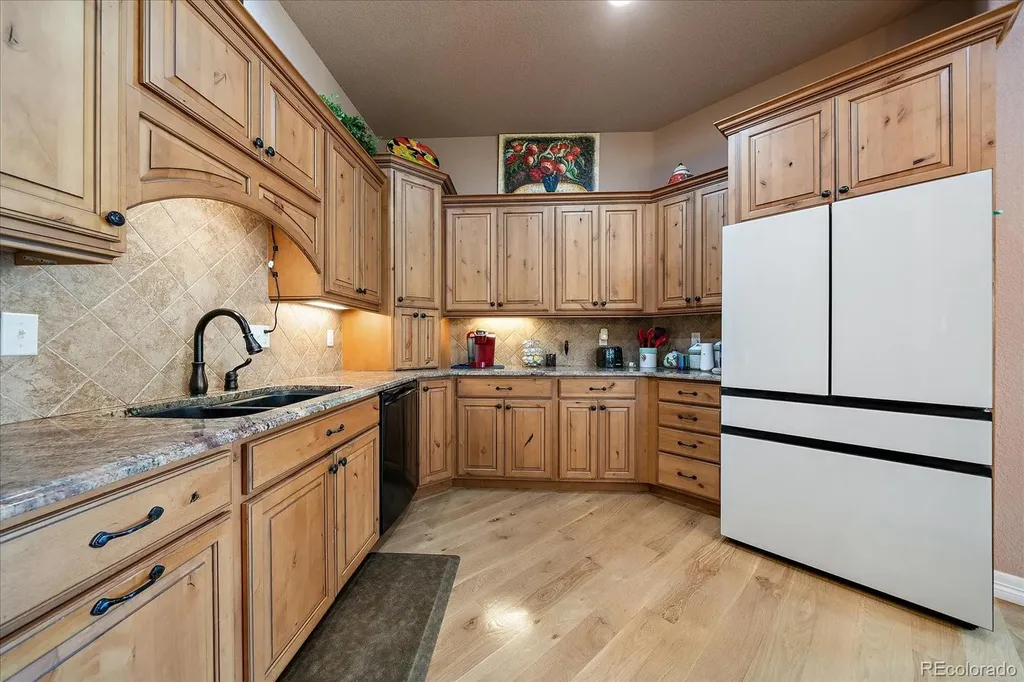 7928 Red Hill Road Larkspur CO 80118