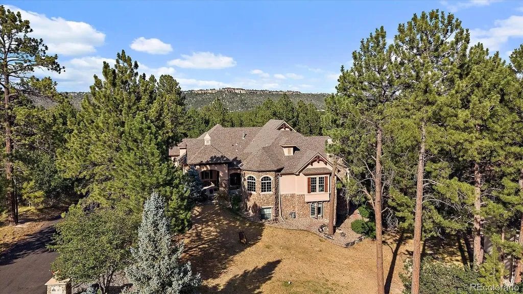 7928 Red Hill Road Larkspur CO 80118