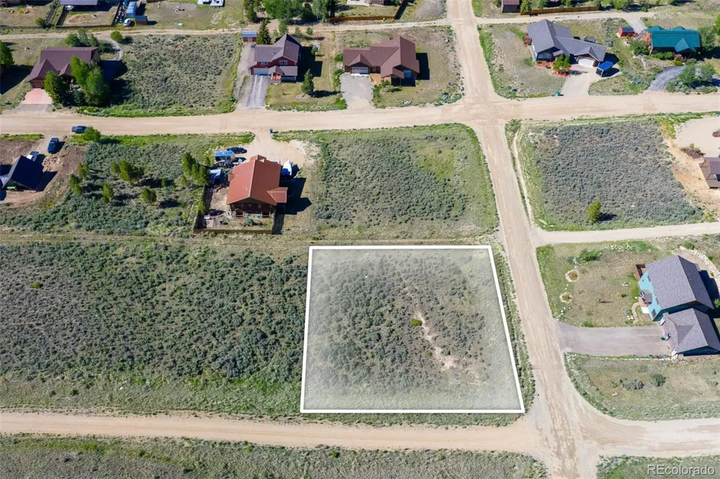 521 E Ridgeway Avenue Hot Sulphur Springs CO 80451
