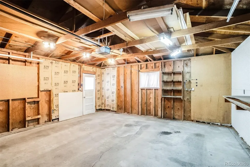6760 S Foresthill Street Littleton CO 80120