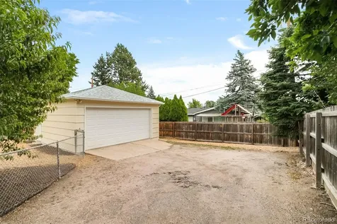 6760 S Foresthill Street Littleton CO 80120