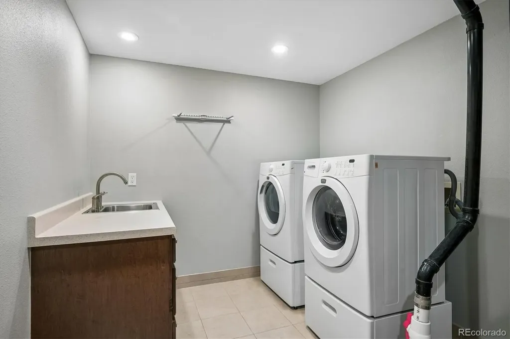 5221 S Greens Circle Littleton CO 80123