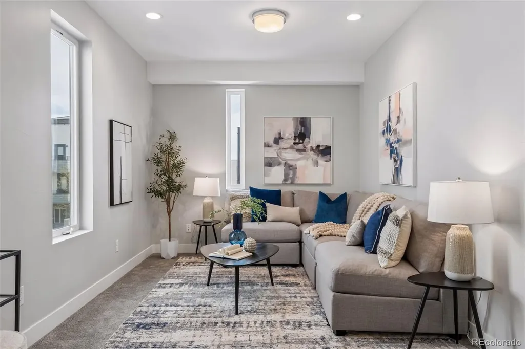 1235 Perry Street Denver CO 80204