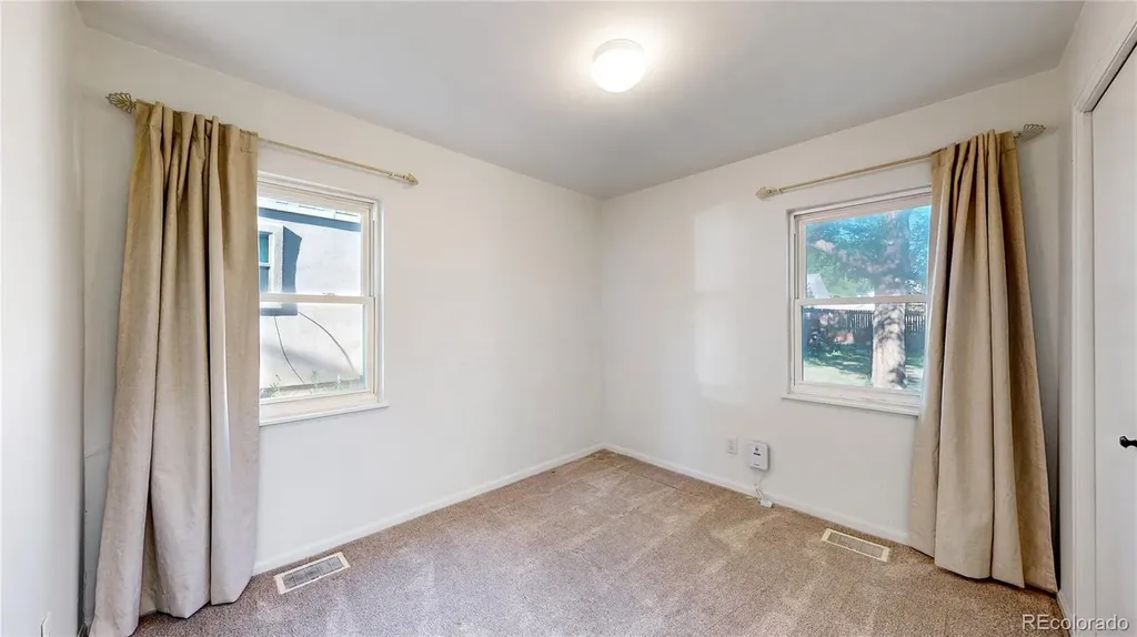 3215 S Forest Street Denver CO 80222