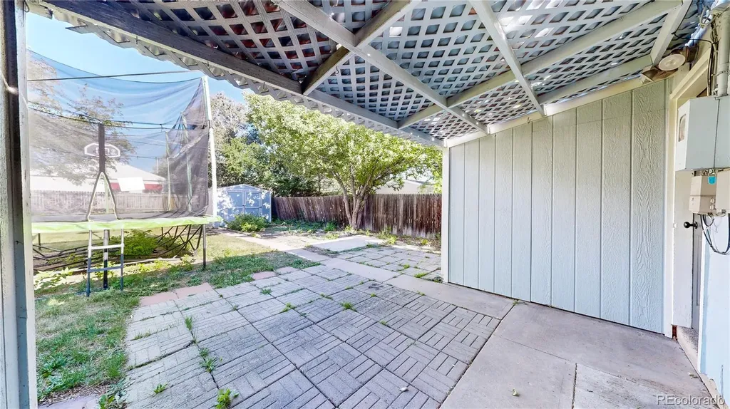3215 S Forest Street Denver CO 80222