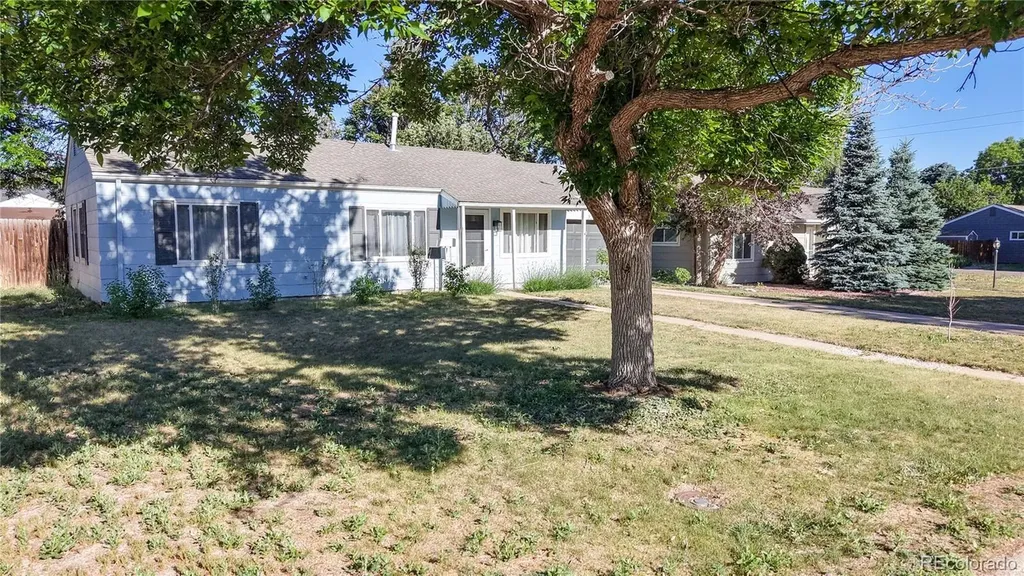 3215 S Forest Street Denver CO 80222
