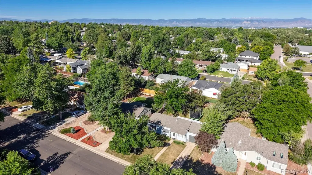 3215 S Forest Street Denver CO 80222