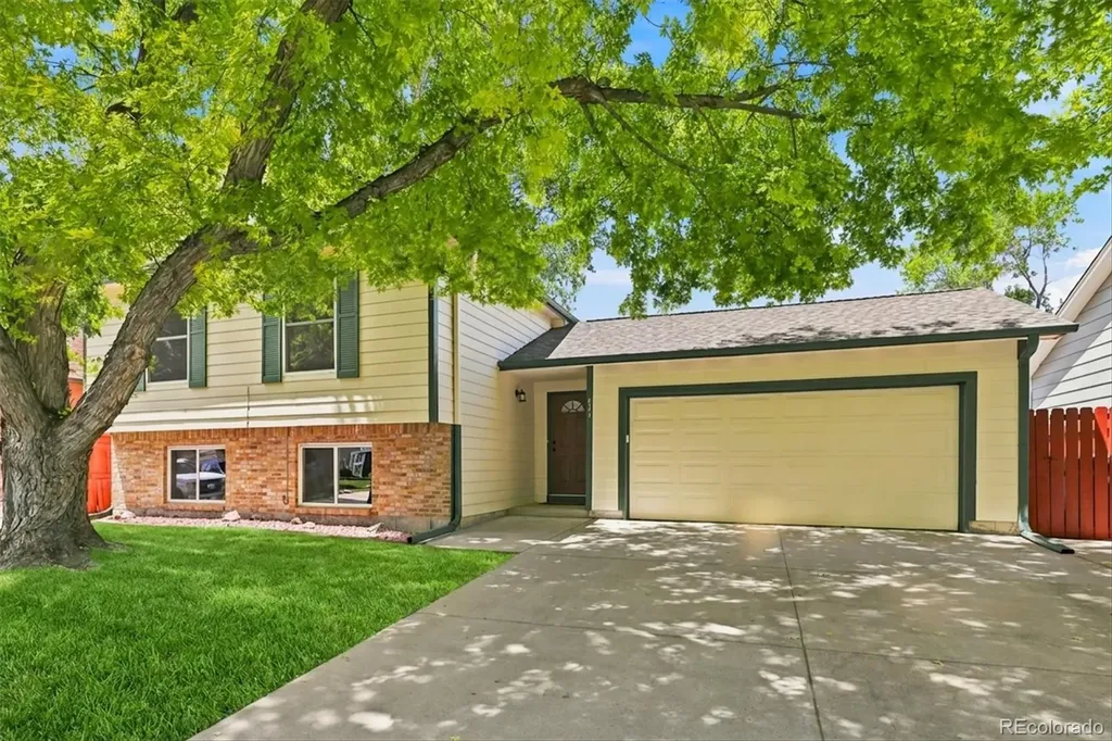437 Hickory Street Broomfield CO 80020