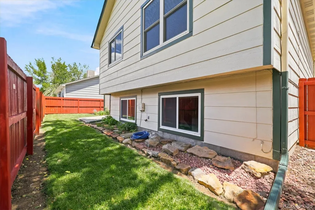 437 Hickory Street Broomfield CO 80020