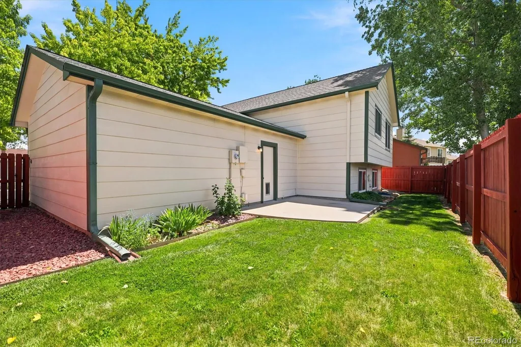 437 Hickory Street Broomfield CO 80020