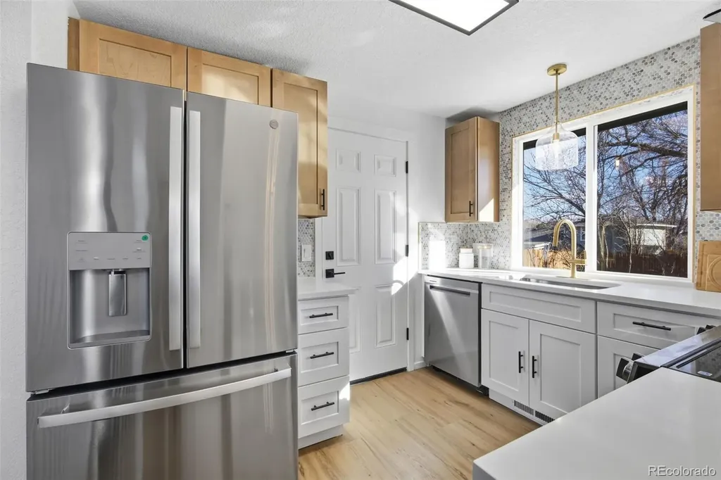 6172 W 68th Arvada CO 80003