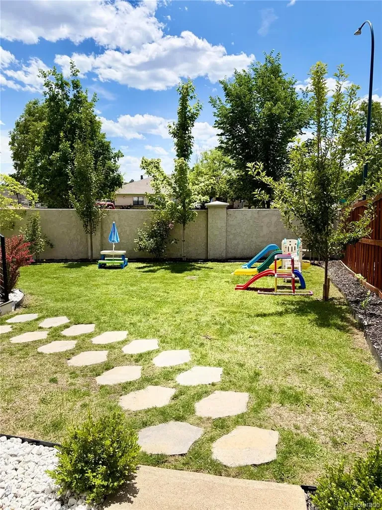5570 W Sumac Street Littleton CO 80123