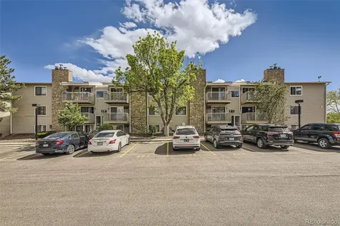 381 S Ames Street Lakewood CO 80226