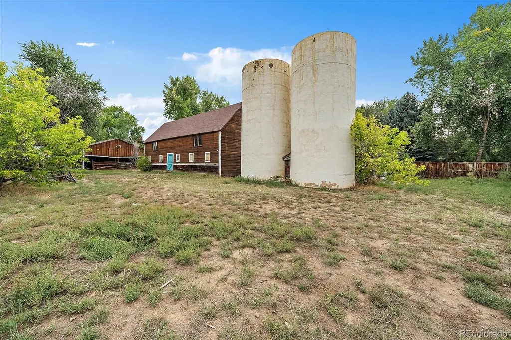 5939 Niwot Road Longmont CO 80503