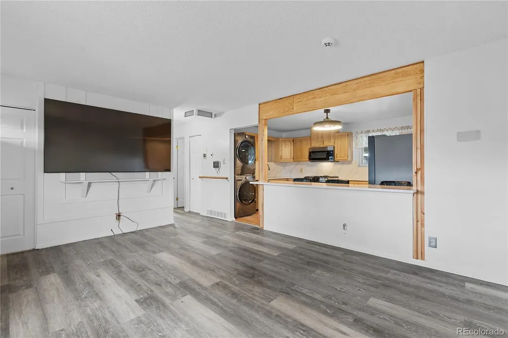 13041 Olmsted Place Denver CO 80239